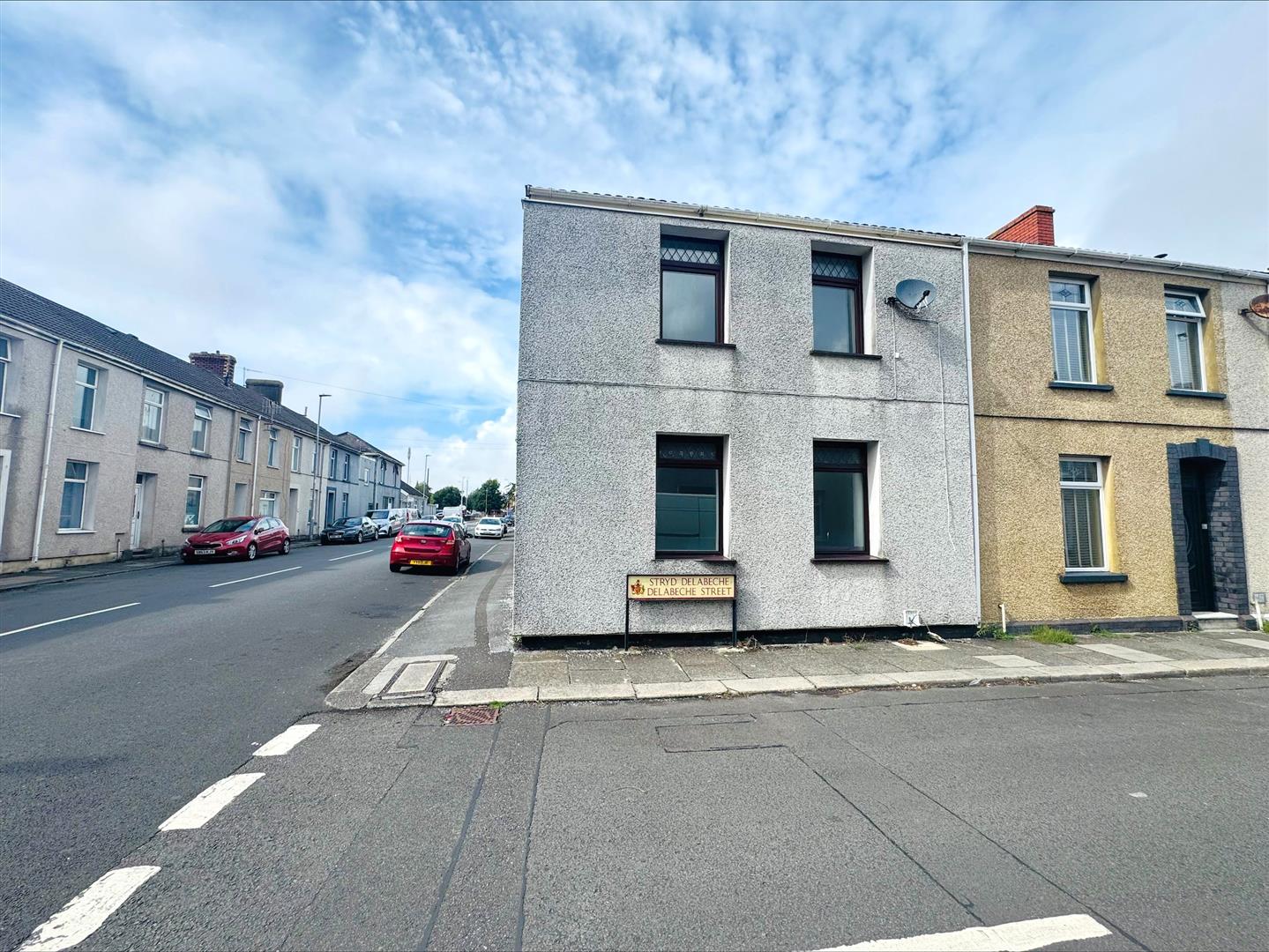 Delabeche Street, Llanelli, SA15 1AT